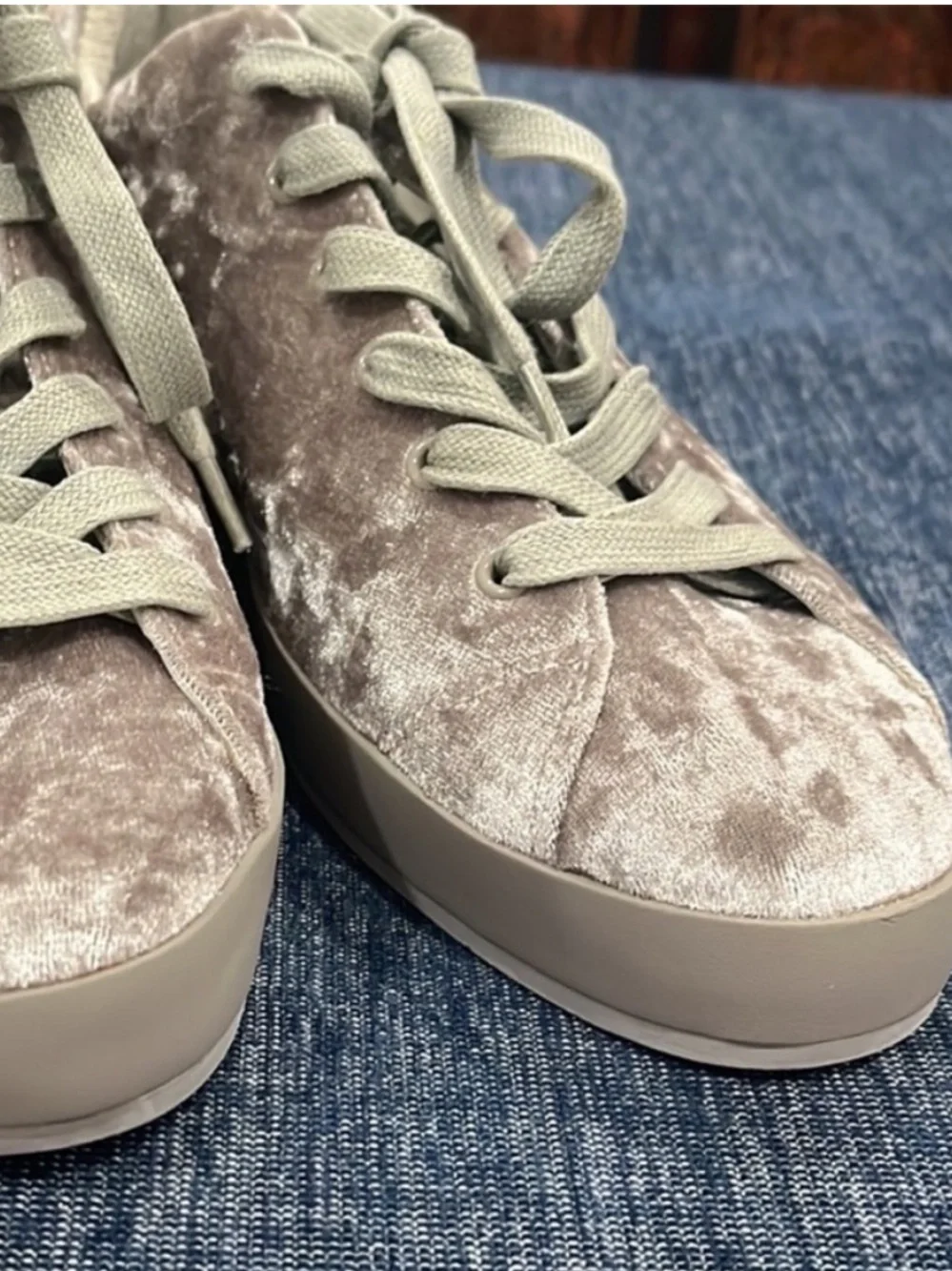 Rag & Bone Crusher Dove Velvet Classic Sneakers, Size 10, New without Tag